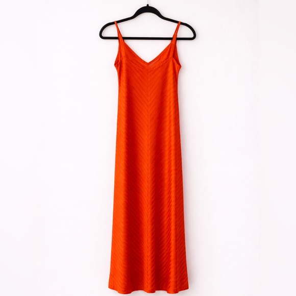 Victoria’s Secret Collection Red Orange Maxi Dress | Chevron Knit V-Neck Medium - Picture 2 of 7
